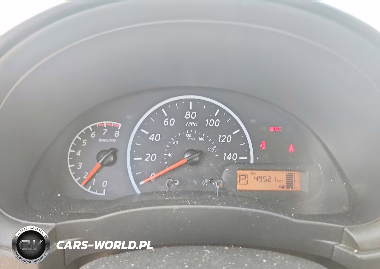2018 Nissan Versa S Plus VIN:3N1CN7AP1JL862928 - 9