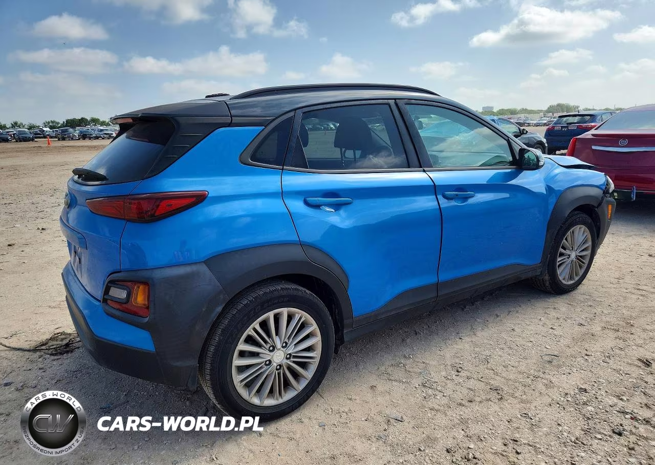 2018 Hyundai Kona Sel VIN:KM8K22AA0JU096465 - 3