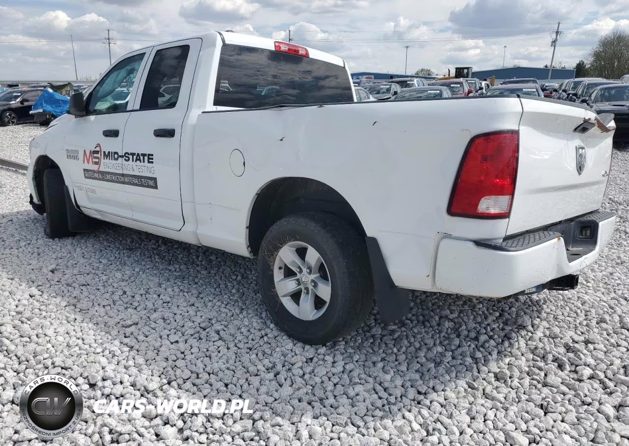 2017 Ram 1500 St VIN:1C6RR7FG2HS569742 - 2