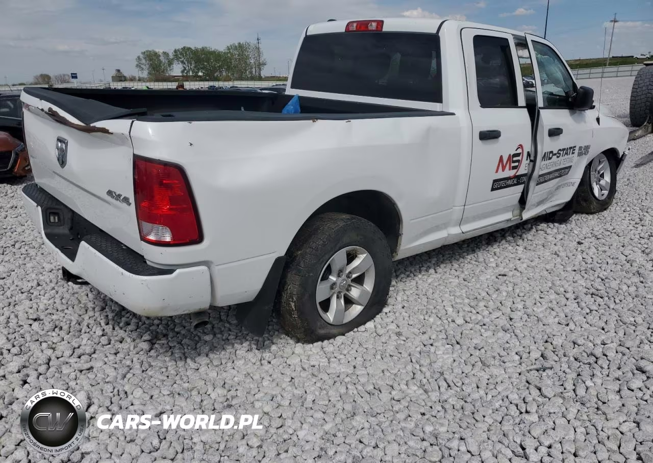 2017 Ram 1500 St VIN:1C6RR7FG2HS569742 - 3