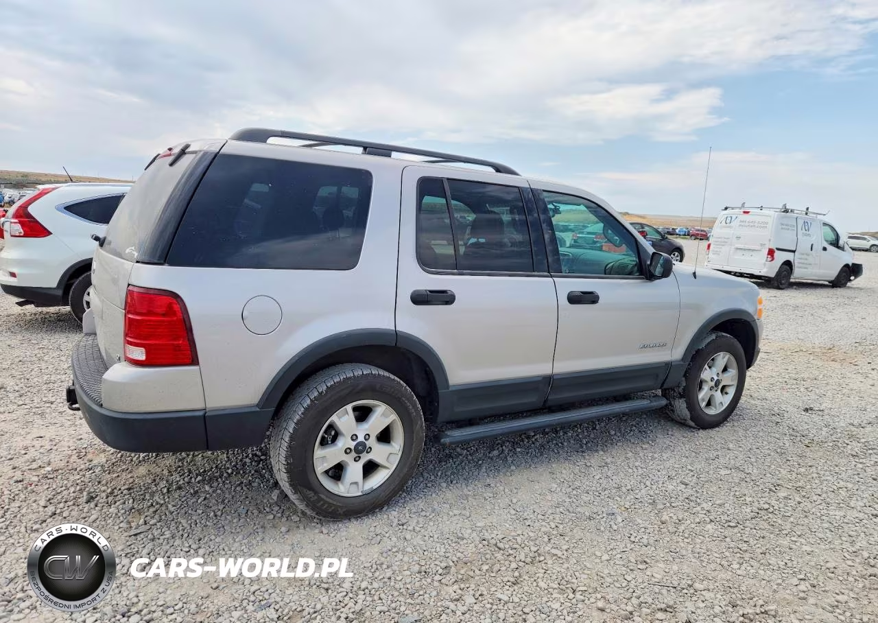 2004 Ford Explorer Xlt VIN:1FMZU73W34ZA79665 - 3