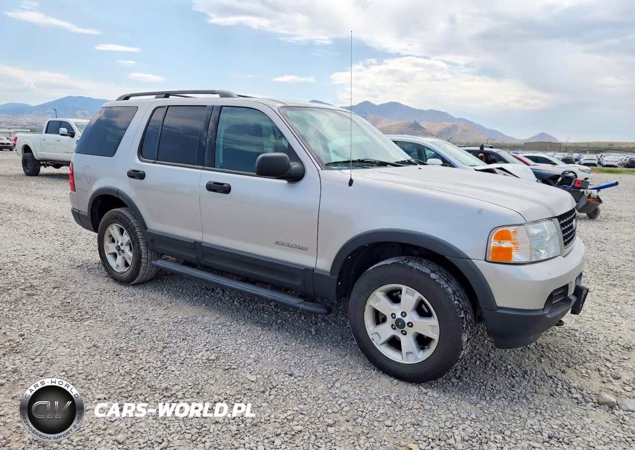 2004 Ford Explorer Xlt VIN:1FMZU73W34ZA79665 - 4