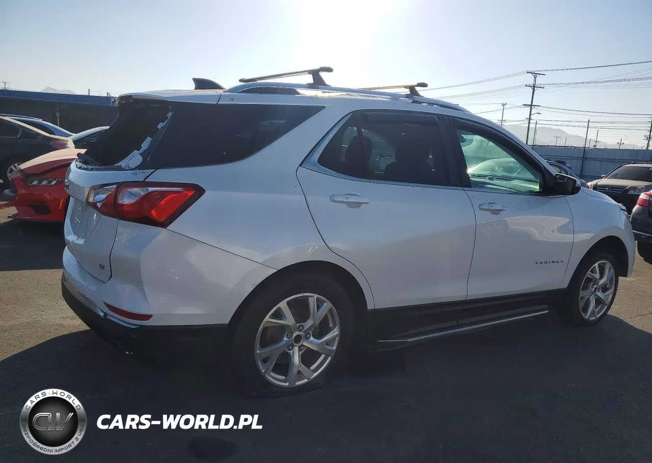 2018 Chevrolet Equinox Lt VIN:2GNAXKEX1J6315410 - 3