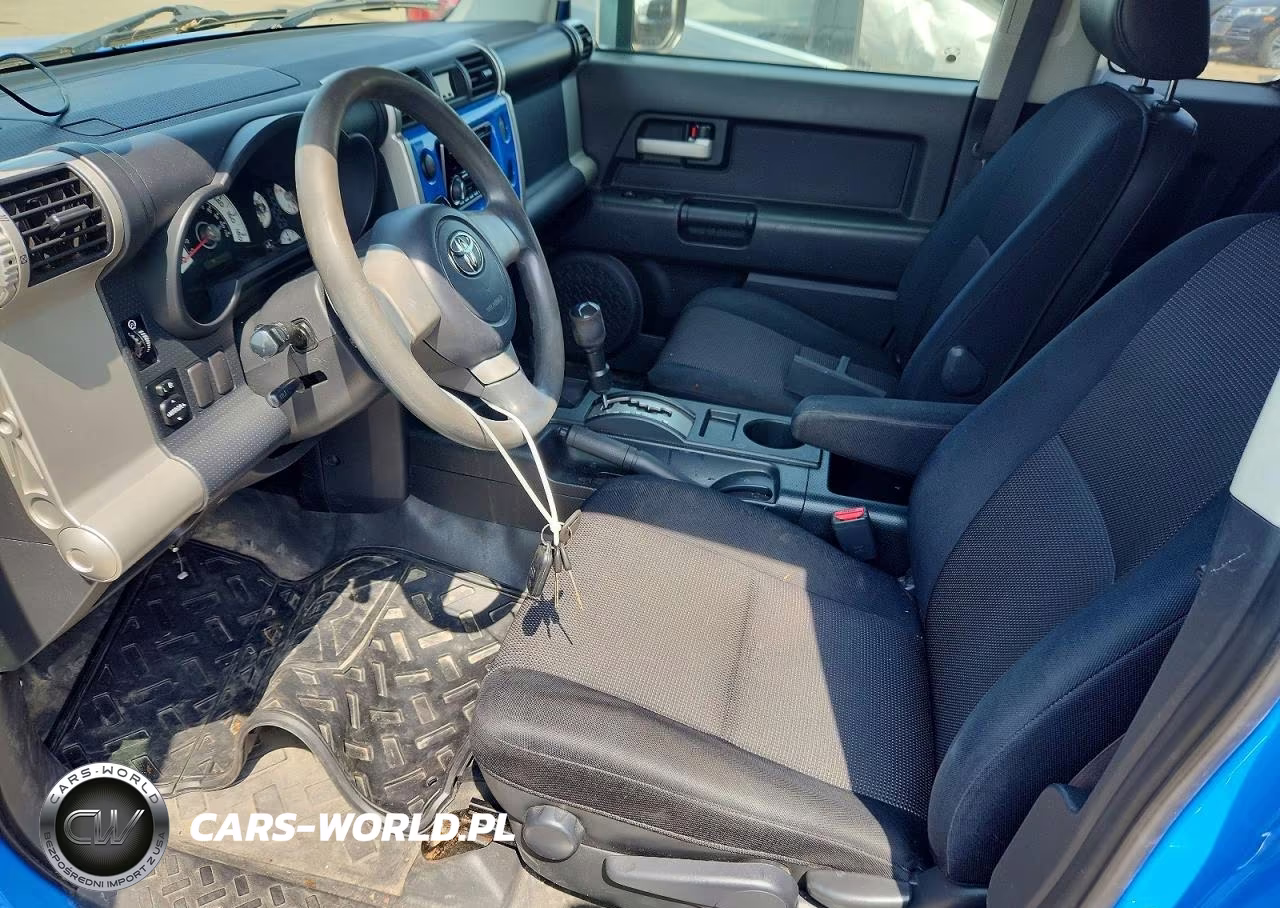 2007 Toyota Fj Cruiser Base VIN:JTEBU11F070002486 - 7