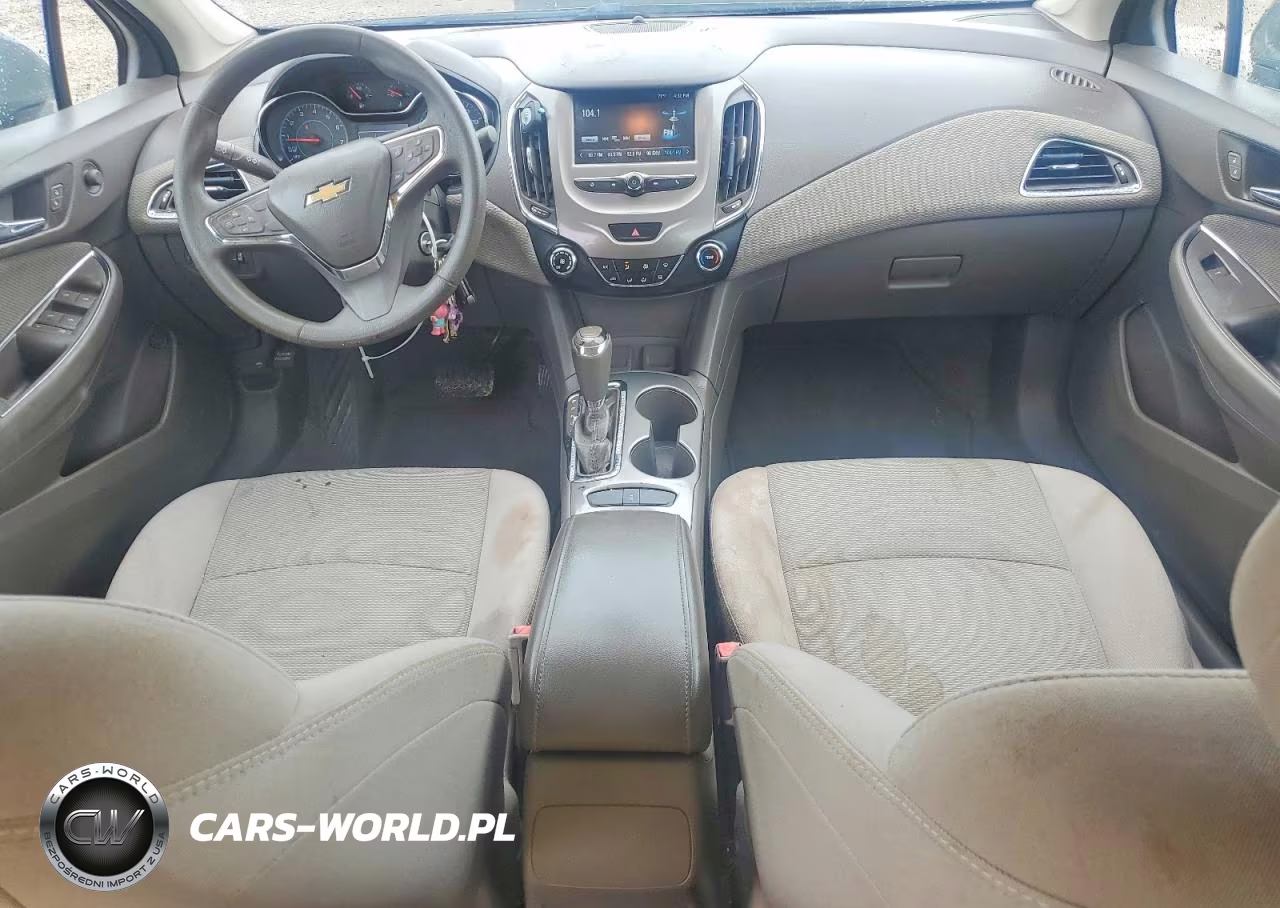 2017 Chevrolet Cruze Lt VIN:1G1BE5SM1H7147950 - 8