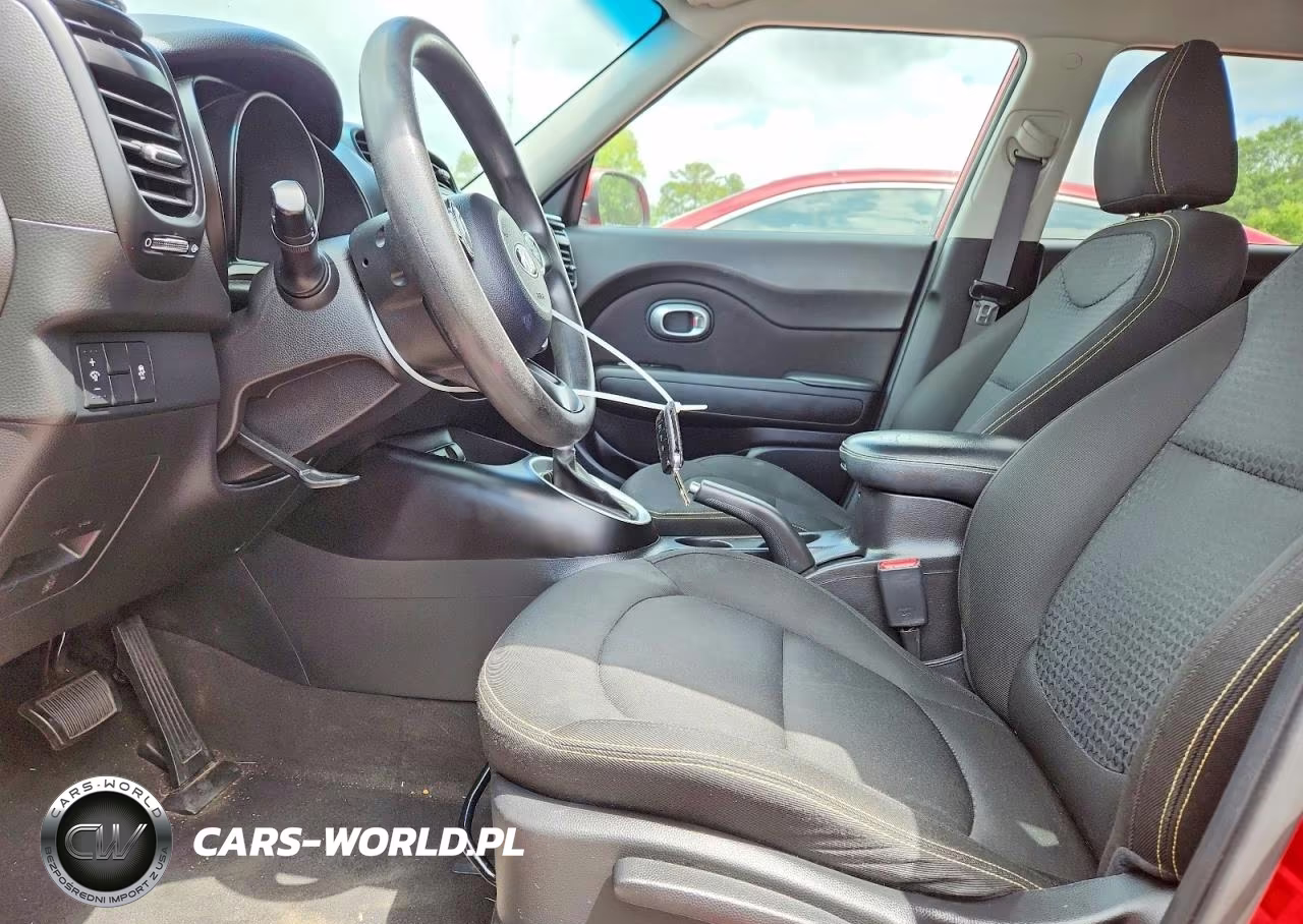 2015 Kia Soul + VIN:KNDJP3A59F7786702 - 7