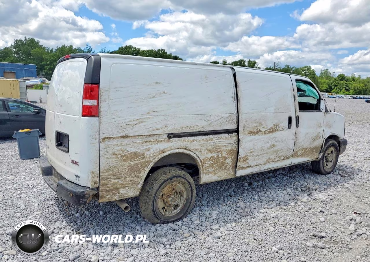 2023 GMC Savana G2500 VIN:1GTW7BFPXP1162454 - 3
