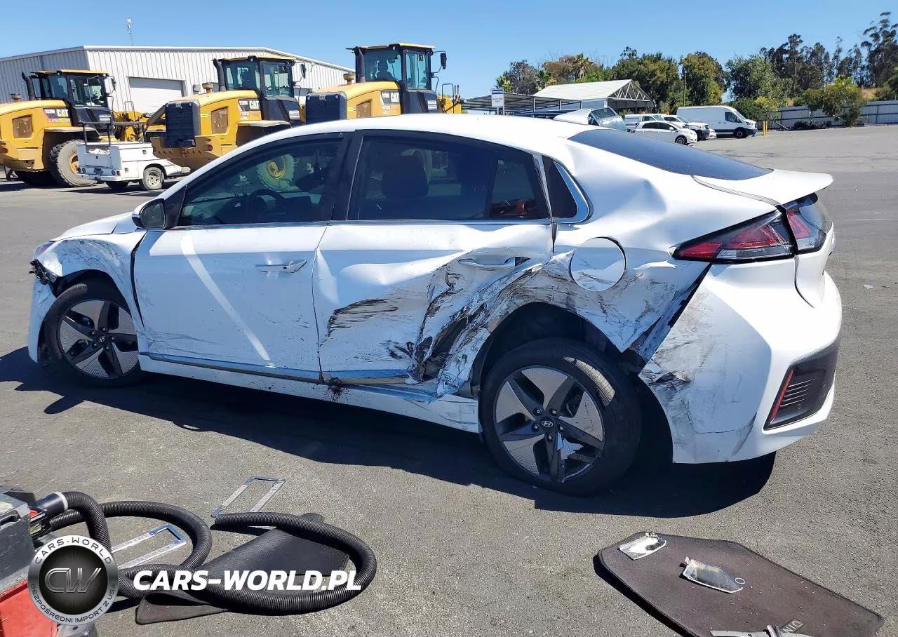2021 Hyundai Ioniq Limited VIN:KMHC05LC3MU255283 - 2