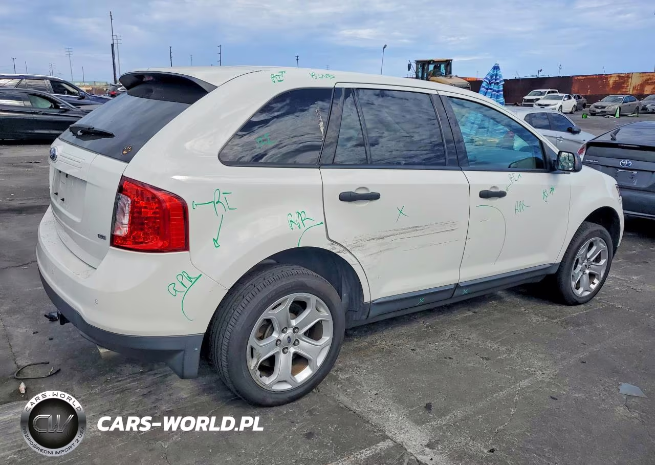 2013 Ford Edge Se VIN:2FMDK4GC3DBE19205 - 3