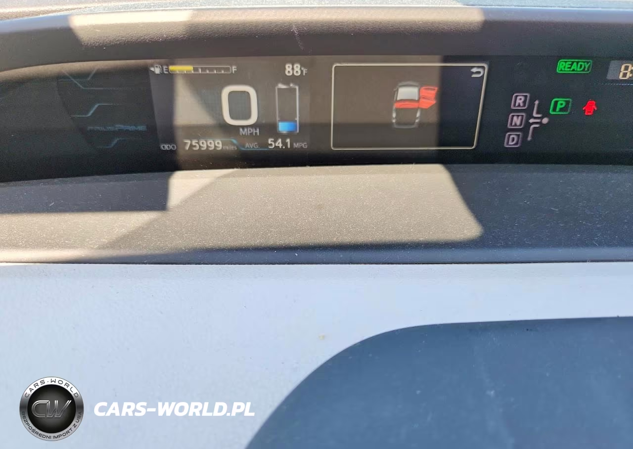 2018 Toyota Prius Prime Advanced VIN:JTDKARFP2J3068315 - 9