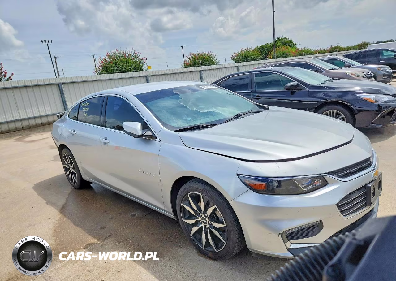 2017 Chevrolet Malibu Lt VIN:1G1ZE5STXHF272439 - 4