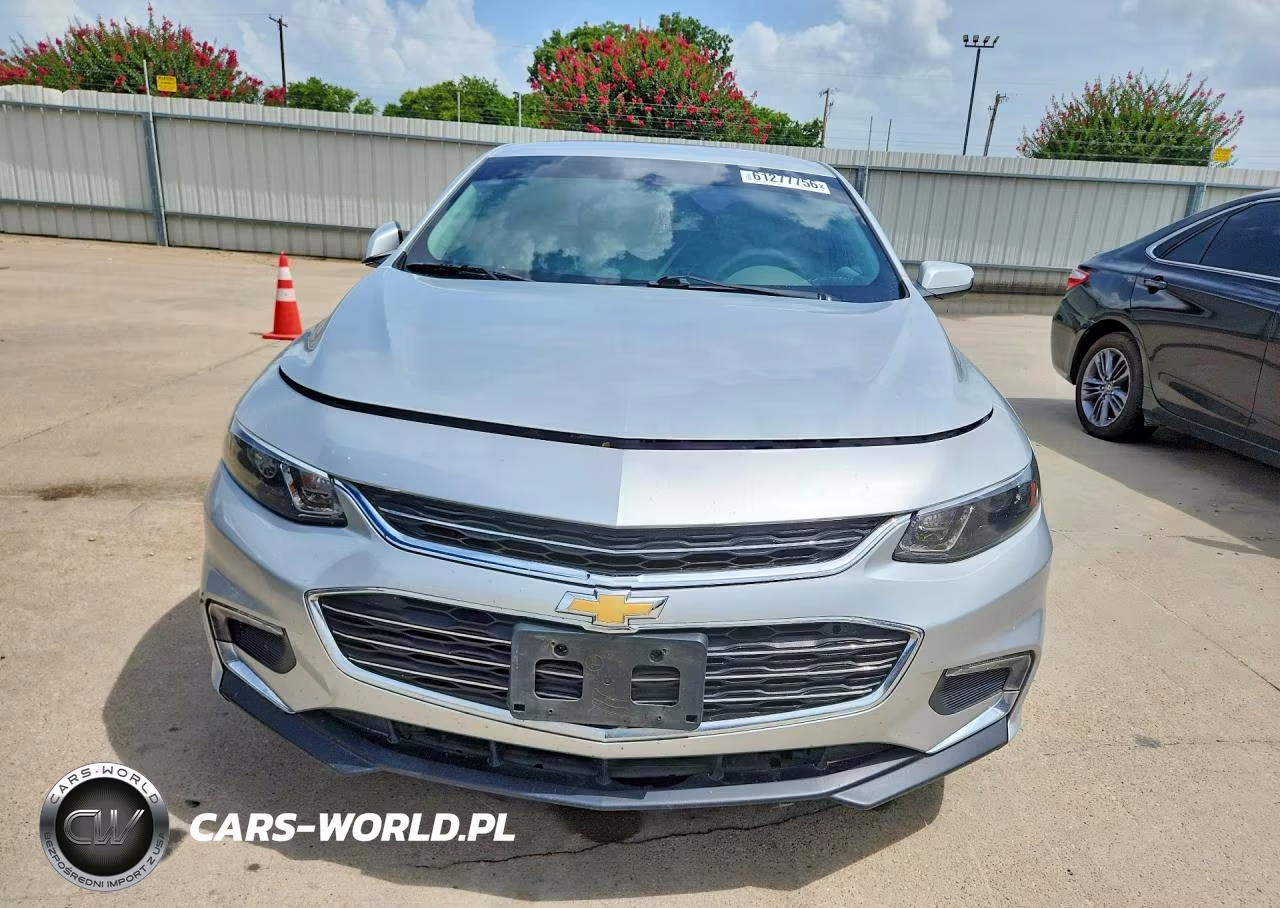 2017 Chevrolet Malibu Lt VIN:1G1ZE5STXHF272439 - 5