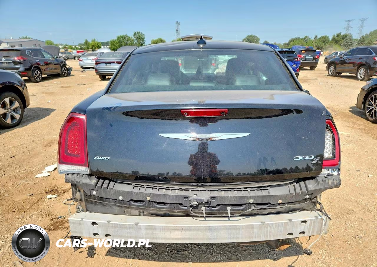 2016 Chrysler 300 S VIN:2C3CCAGG4GH248825 - 6