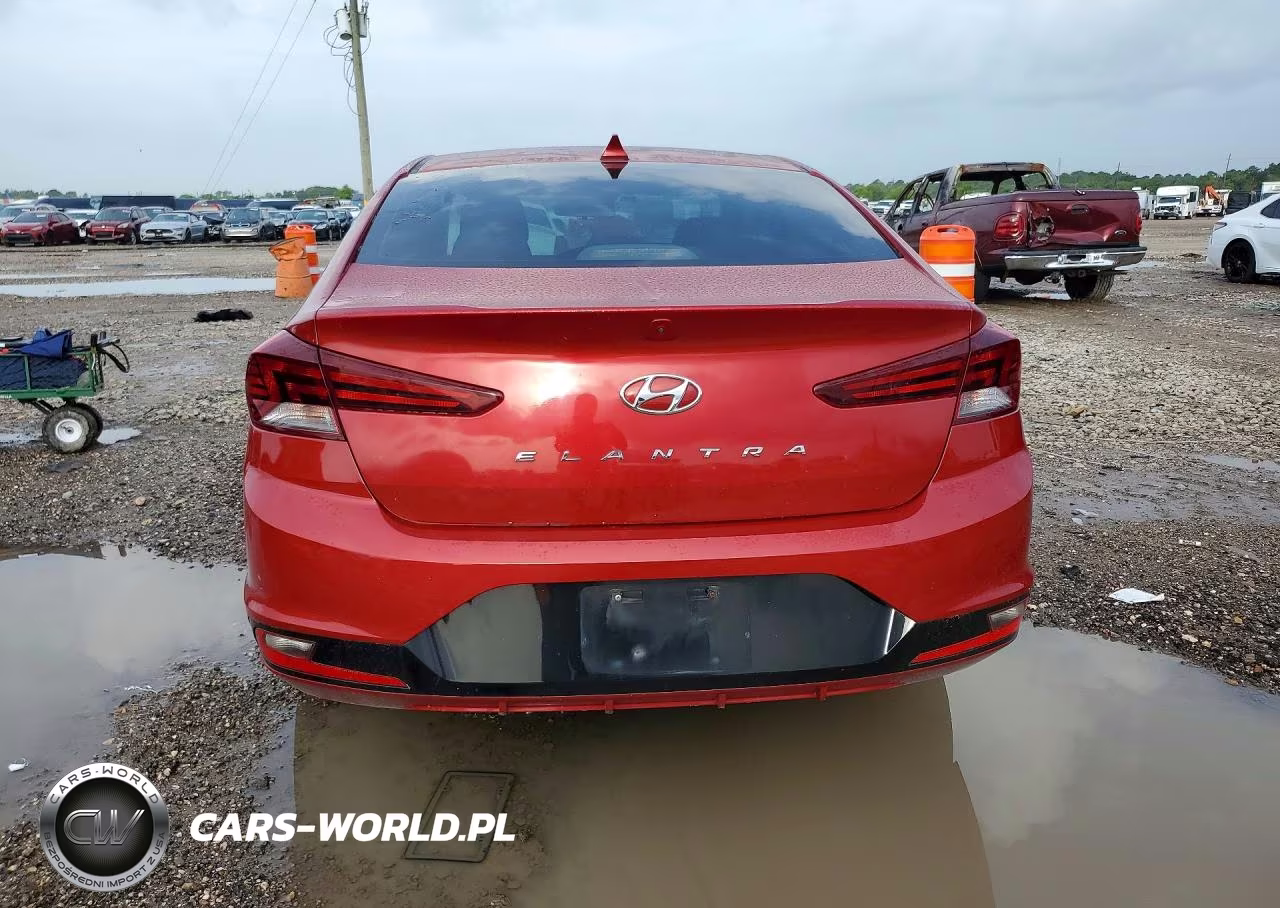 2019 Hyundai Elantra Sel VIN:5NPD84LF8KH420158 - 6