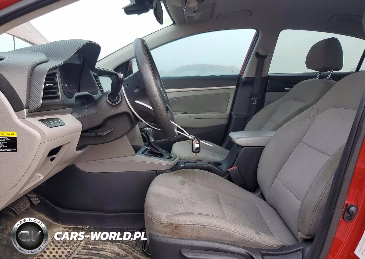2019 Hyundai Elantra Sel VIN:5NPD84LF8KH420158 - 7
