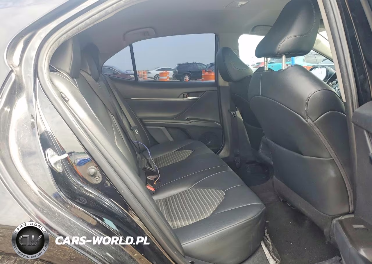 2022 Toyota Camry Se VIN:4T1G11AKXNU618651 - 10