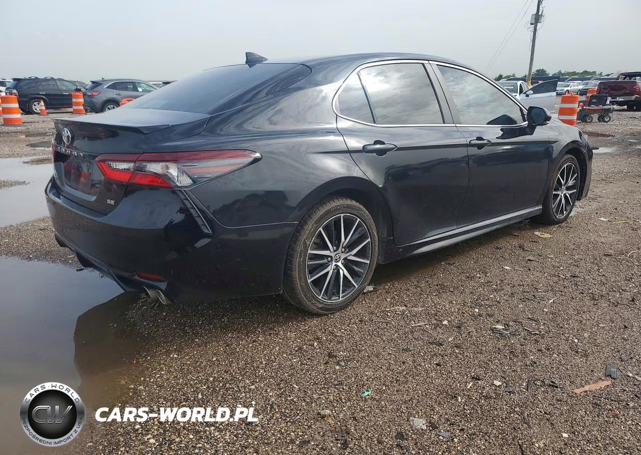 2022 Toyota Camry Se VIN:4T1G11AKXNU618651 - 3