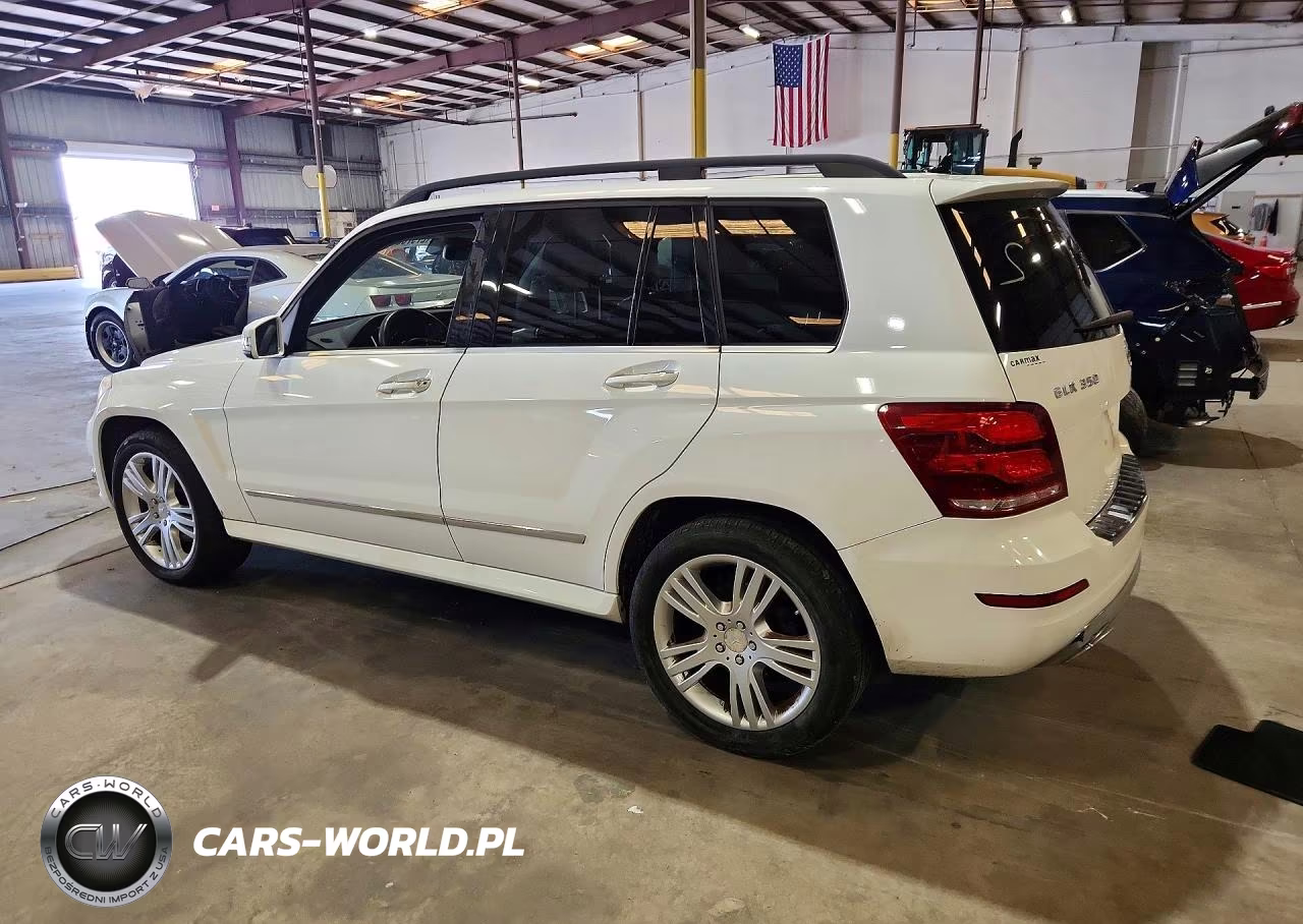 2015 Mercedes-Benz Glk 350 VIN:WDCGG5HB8FG437638 - 2