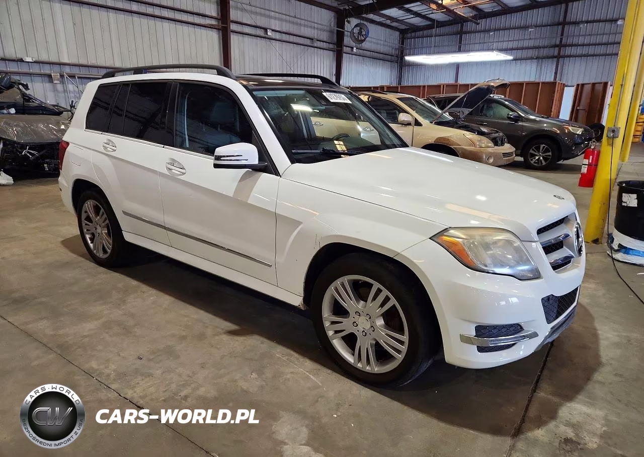 2015 Mercedes-Benz Glk 350 VIN:WDCGG5HB8FG437638 - 4