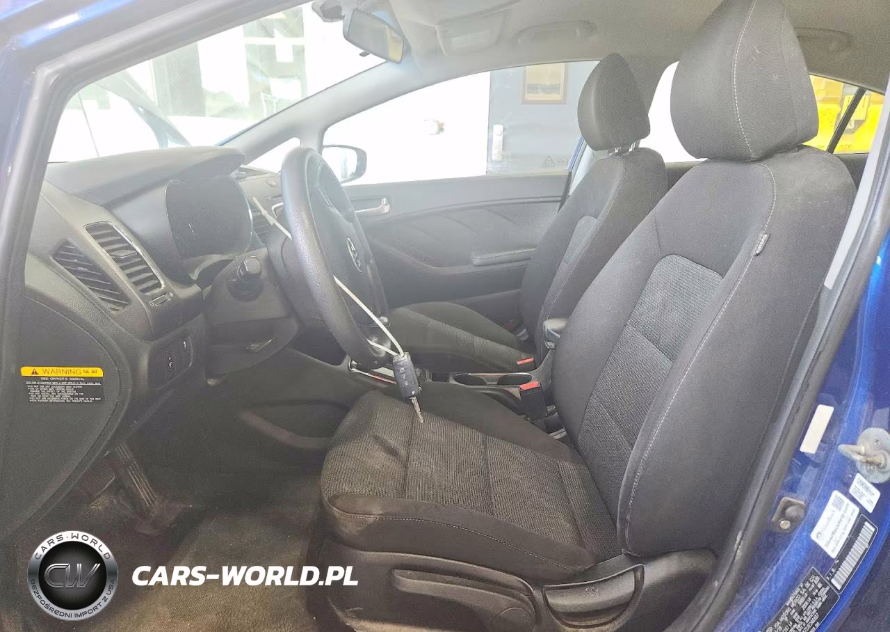 2018 Kia Forte Lx VIN:3KPFK4A72JE246337 - 7