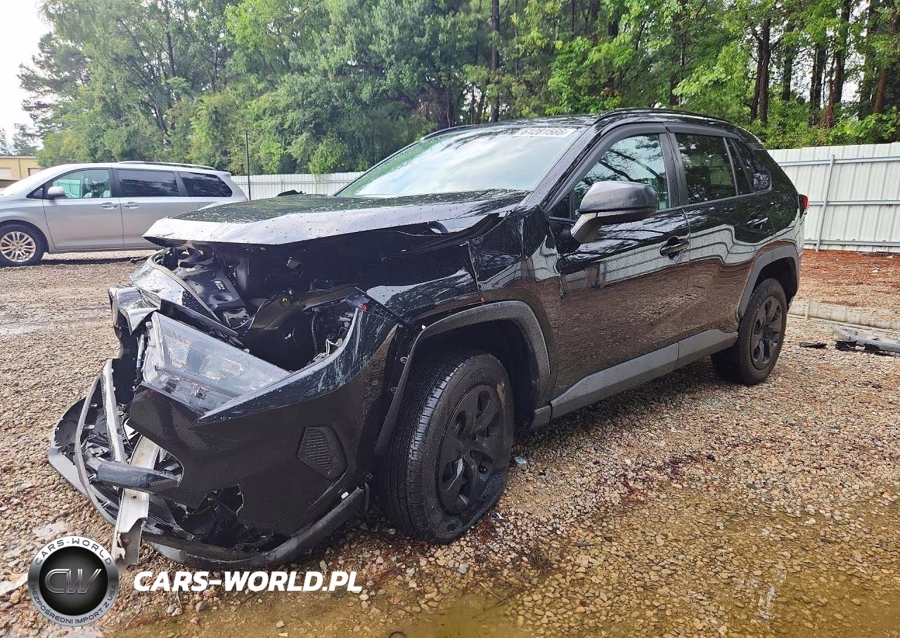 2021 Toyota Rav4 Le – zdjęcie 1 z 12