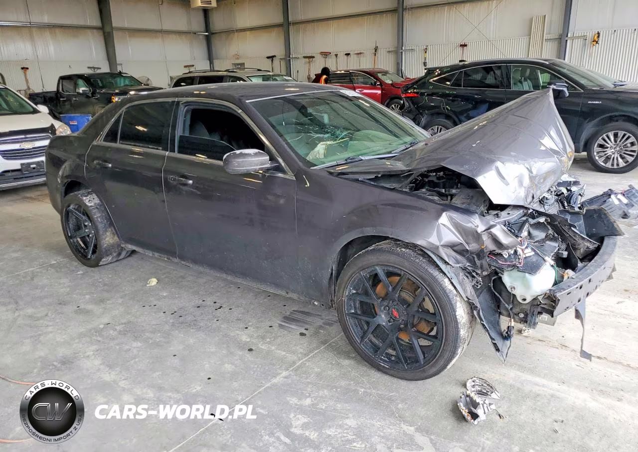2013 Chrysler 300 S VIN:2C3CCAGT8DH567539 - 4