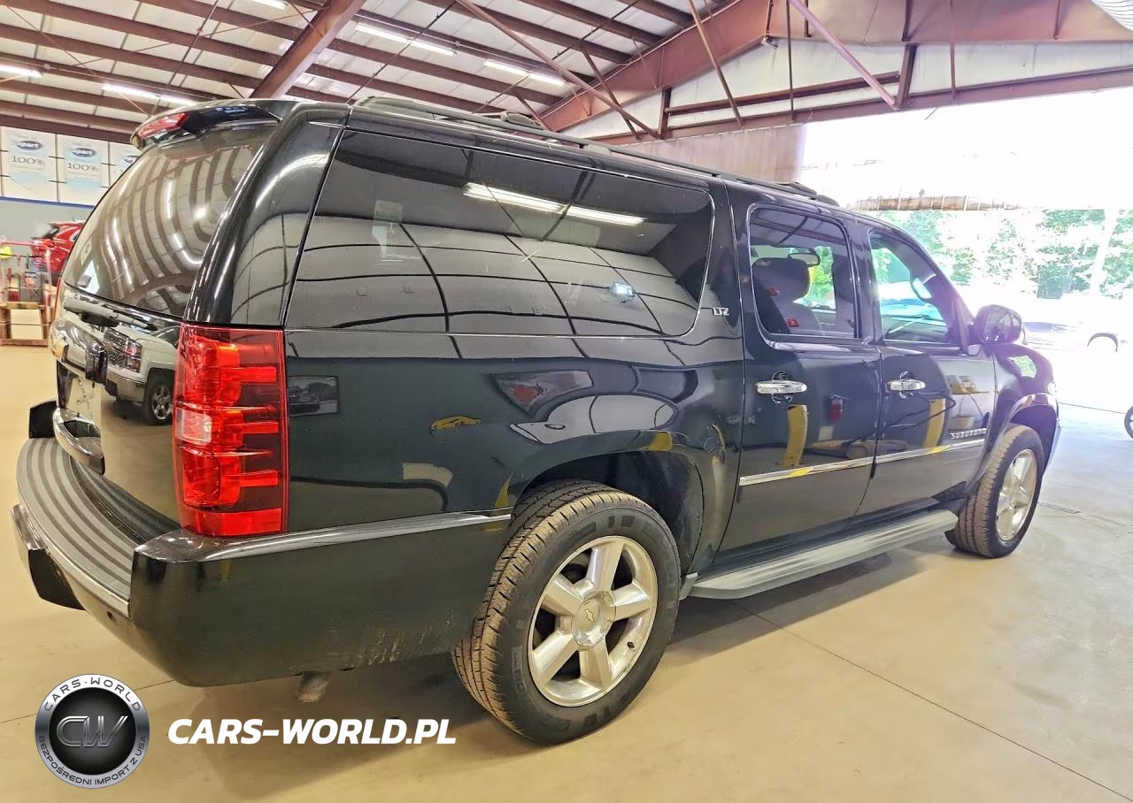 2014 Chevrolet Suburban C1500 Ltz VIN:1GNSCKE01ER106780 - 3