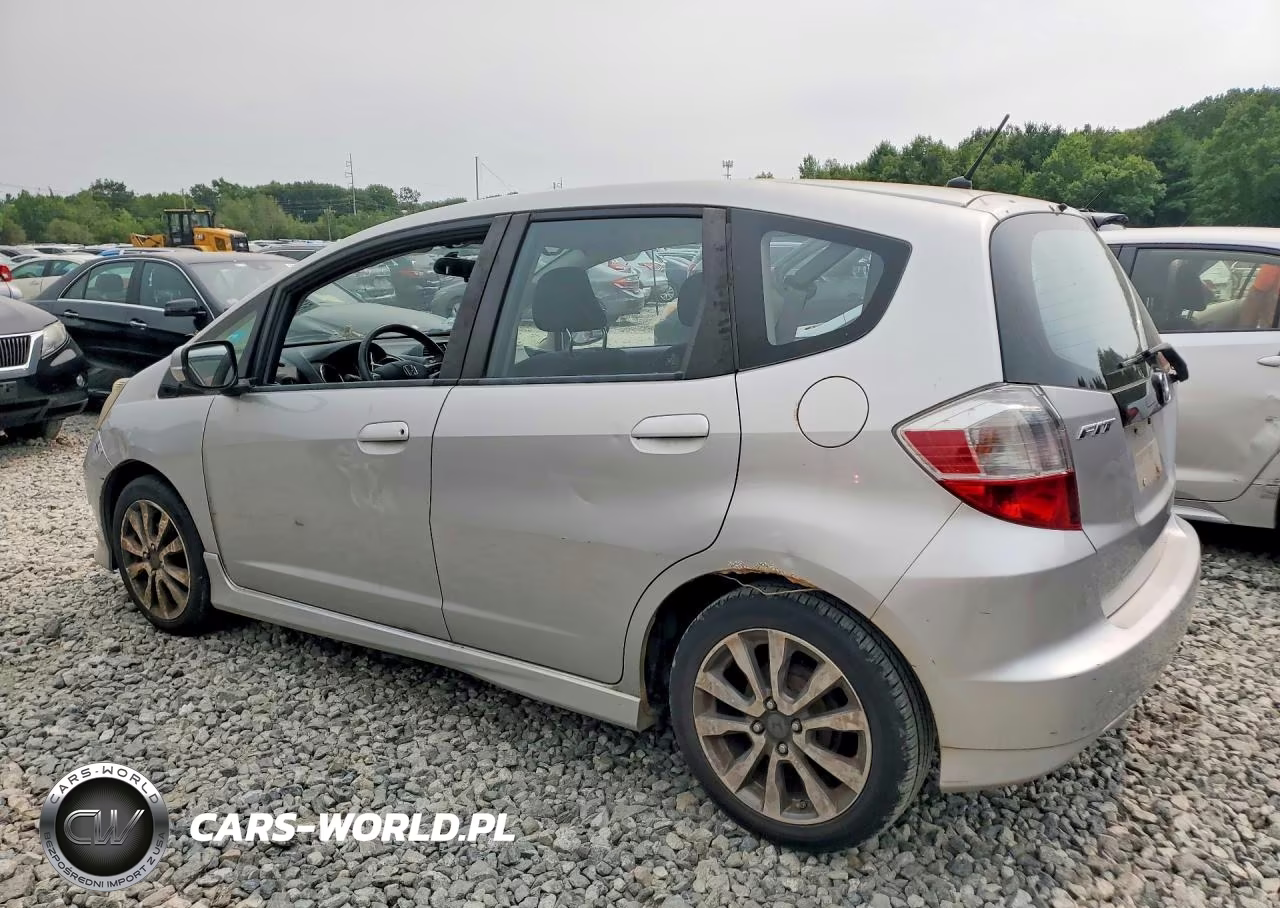 2012 Honda Fit Sport VIN:JHMGE8G55CS008599 - 2