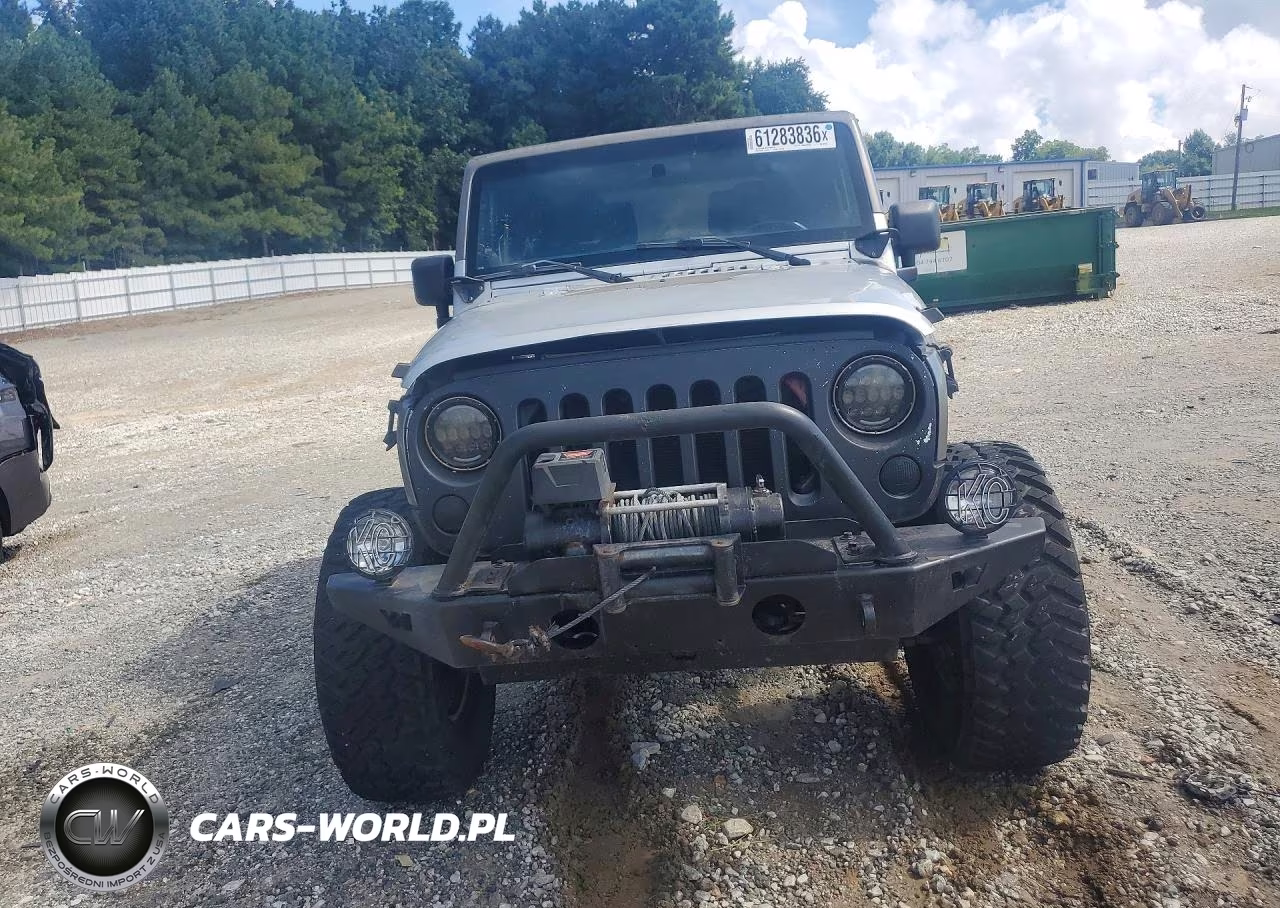 2011 Jeep Wrangler Sport VIN:1J4AA2D1XBL505166 - 5