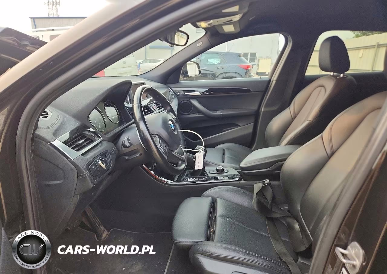 2018 BMW X2 xDrive28I VIN:WBXYJ5C38JEB19184 - 7