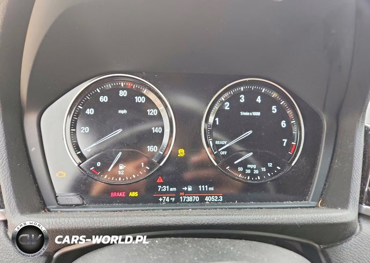 2018 BMW X2 xDrive28I VIN:WBXYJ5C38JEB19184 - 9