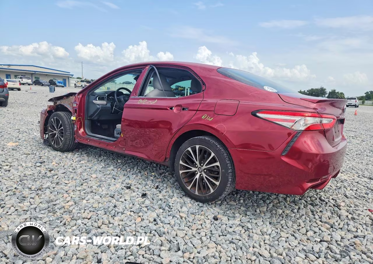 2018 Toyota Camry Se VIN:4T1B11HKXJU635296 - 2