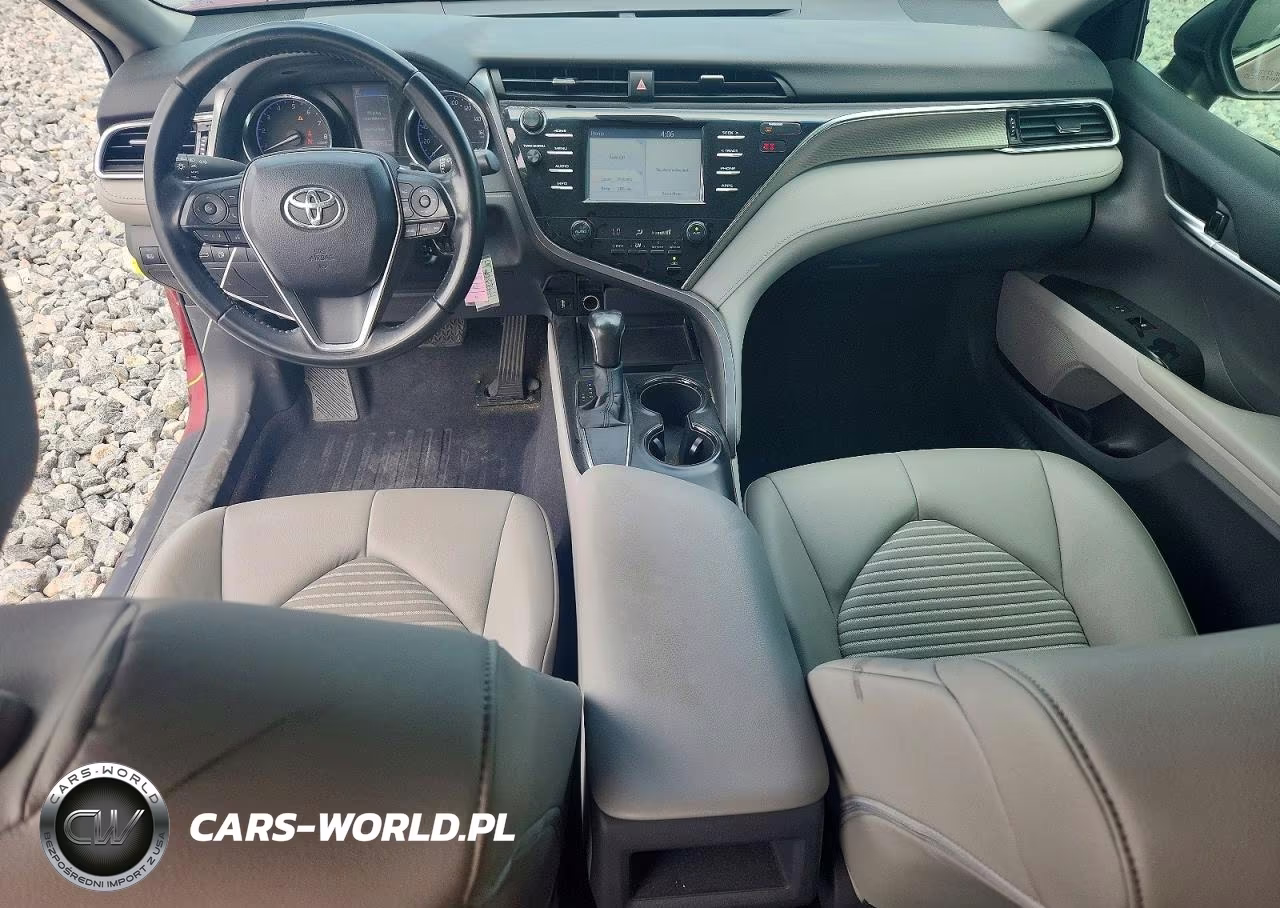 2018 Toyota Camry Se VIN:4T1B11HKXJU635296 - 8
