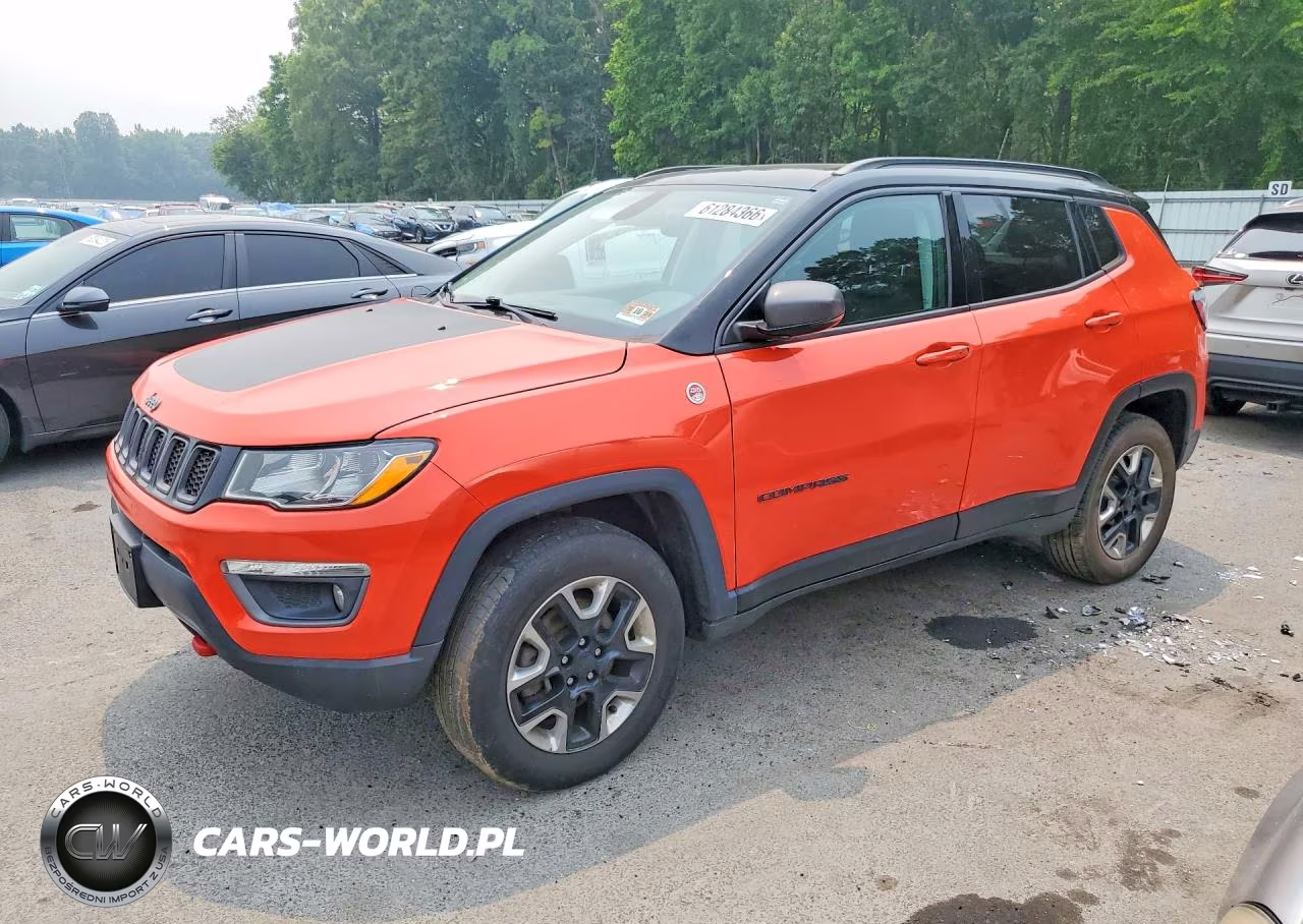 2018 Jeep Compass Trailhawk – zdjęcie 1 z 12
