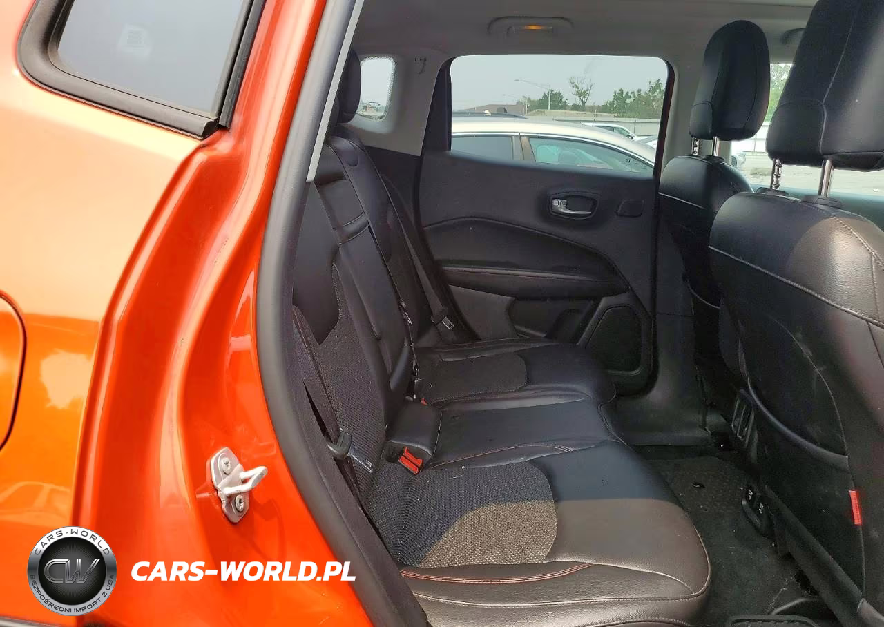 2018 Jeep Compass Trailhawk VIN:3C4NJDDB9JT128845 - 10