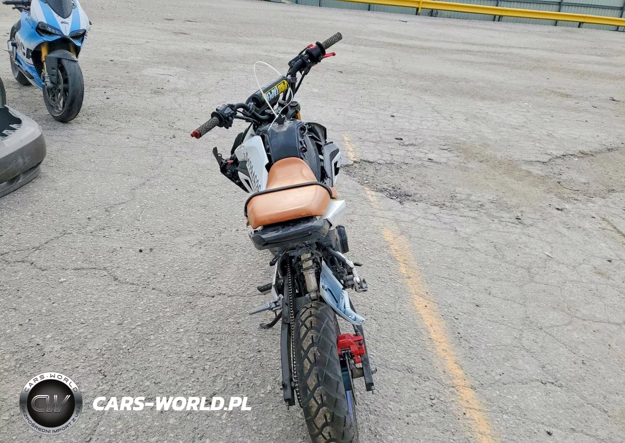 2018 Honda Grom VIN:MLHJC7517J5002481 - 4