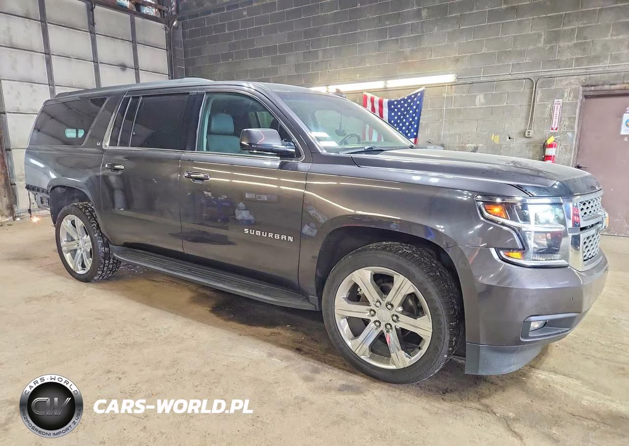 2017 Chevrolet Suburban K1500 Lt VIN:1GNSKHKCXHR375997 - 4