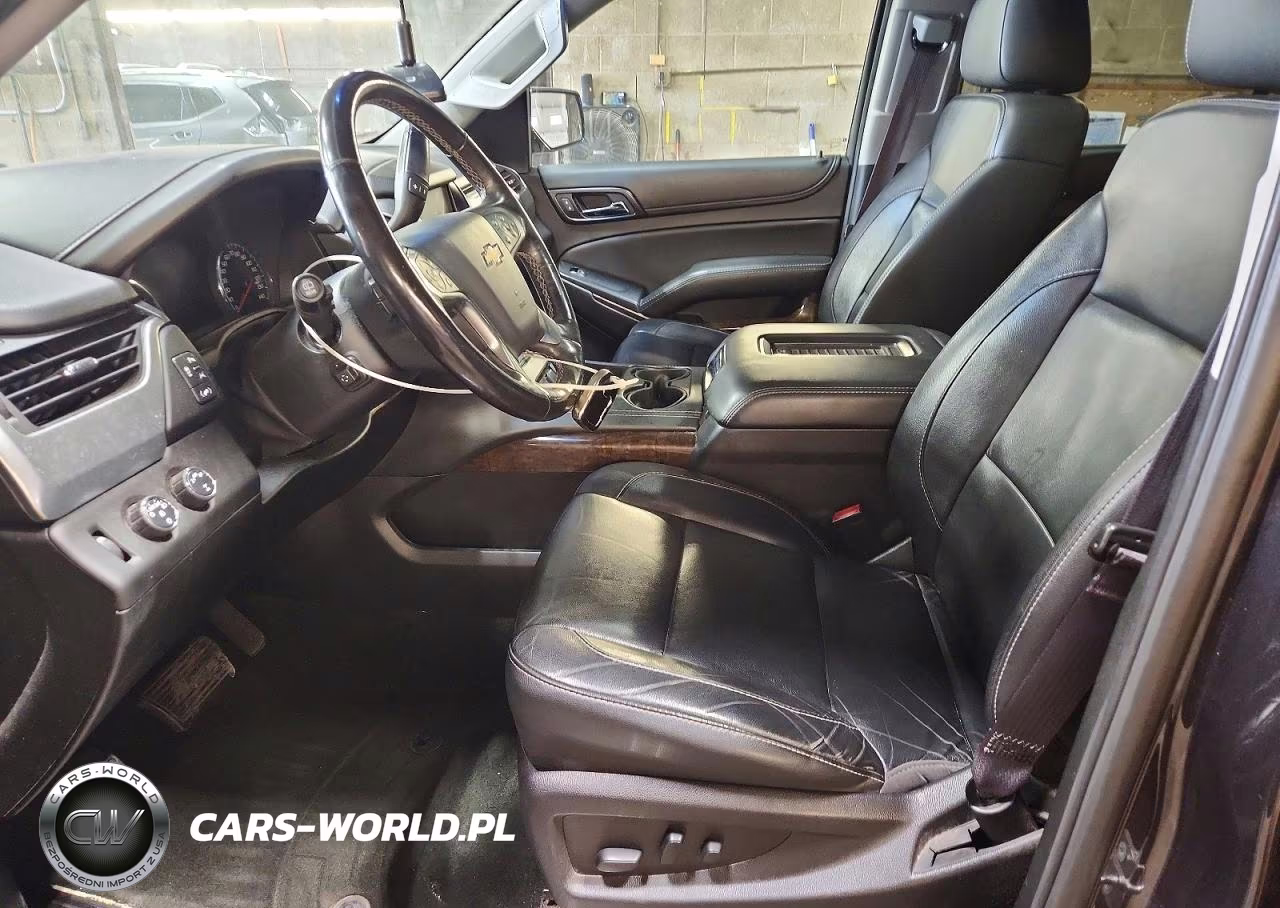 2017 Chevrolet Suburban K1500 Lt VIN:1GNSKHKCXHR375997 - 7
