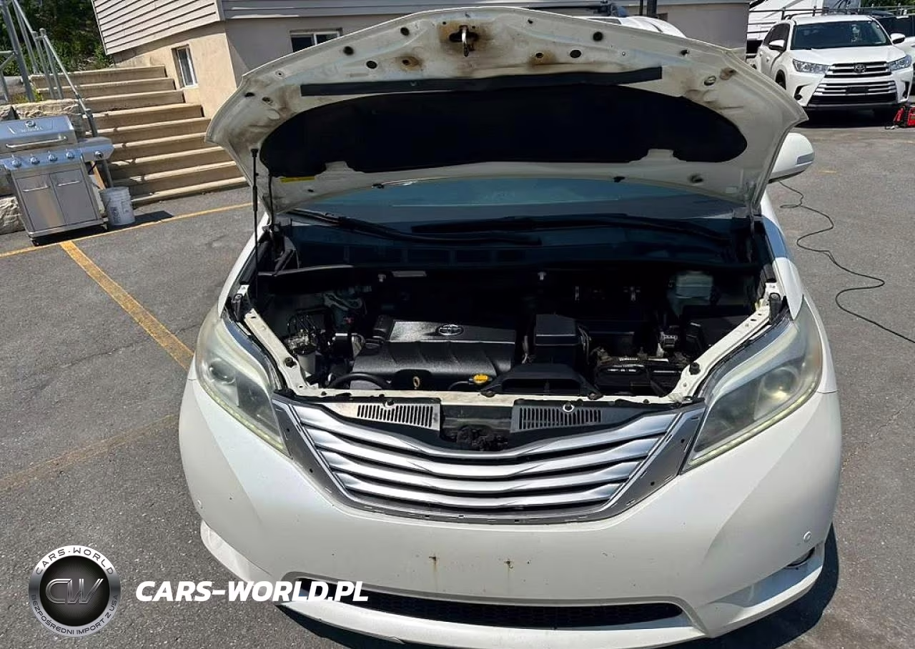 2016 Toyota Sienna Limited Premium 7-Passenger VIN:5TDDK3DC3GS131304 - 8