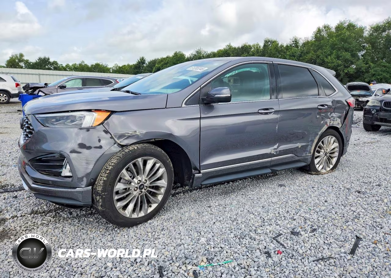 2021 Ford Edge Titanium – zdjęcie 1 z 12