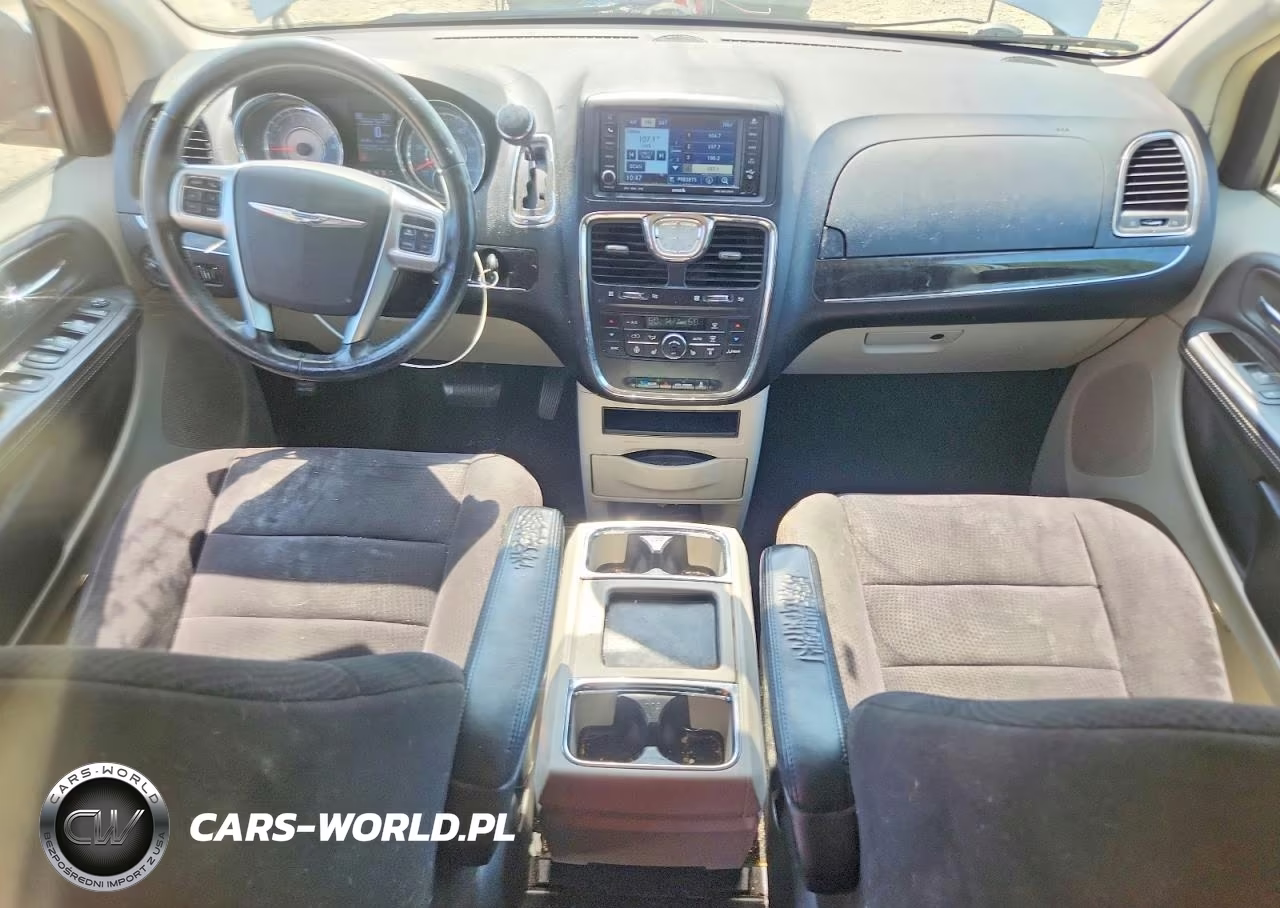2011 Chrysler Town & Country Touring VIN:2A4RR5DG8BR618560 - 8