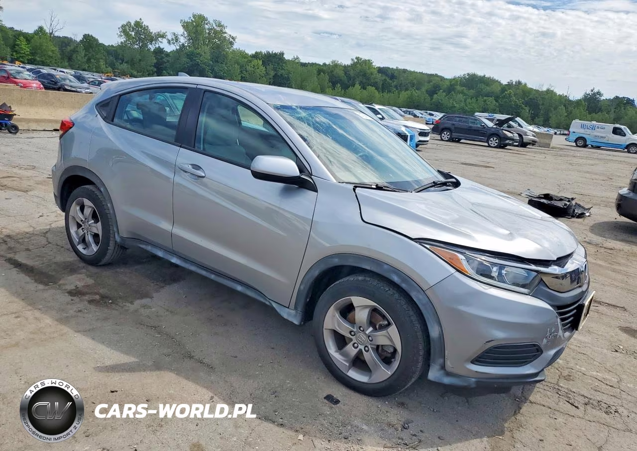 2019 Honda Hr-V Lx VIN:3CZRU6H31KG723538 - 4