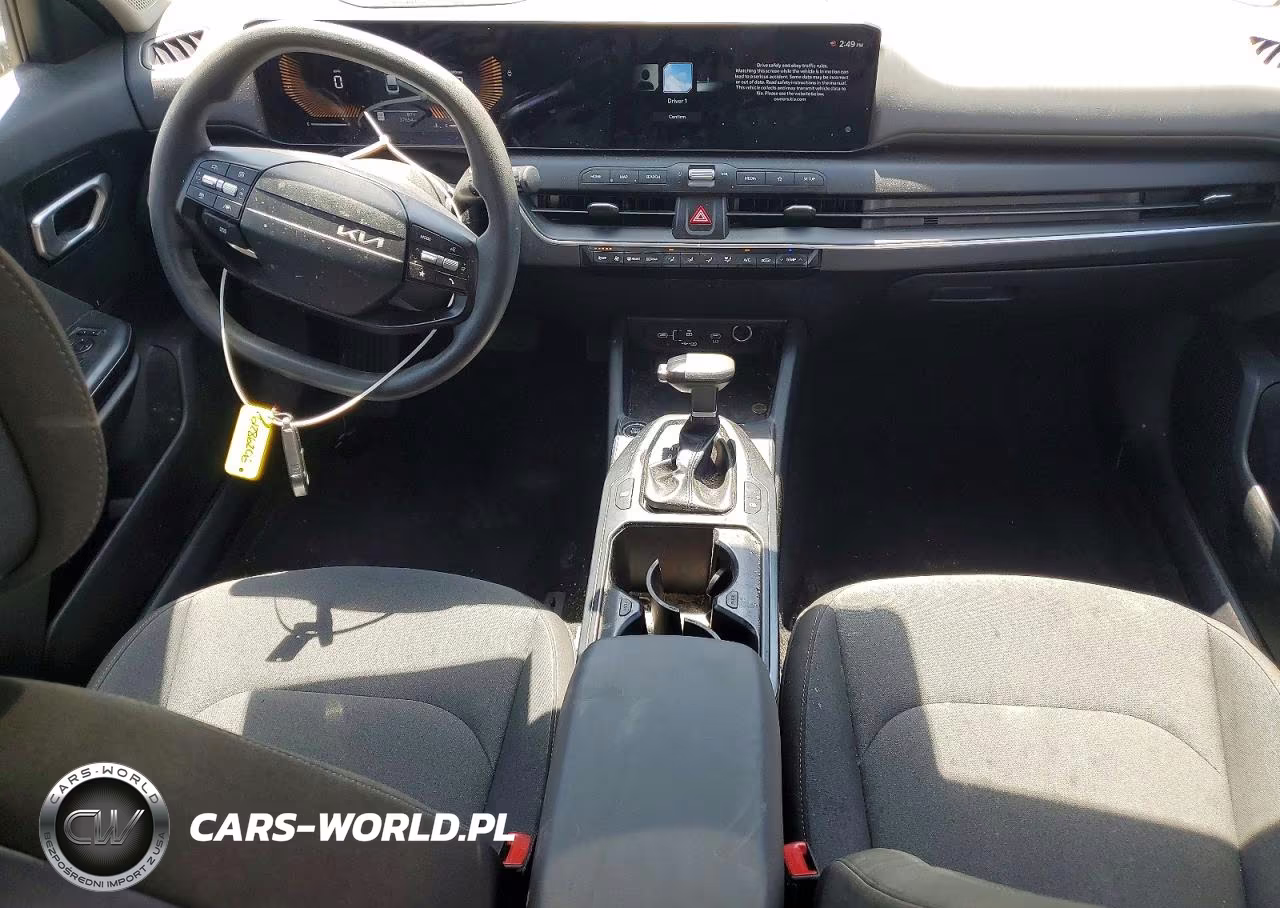 2025 Kia K4 Lxs VIN:3KPFT4DE9SE228894 - 8