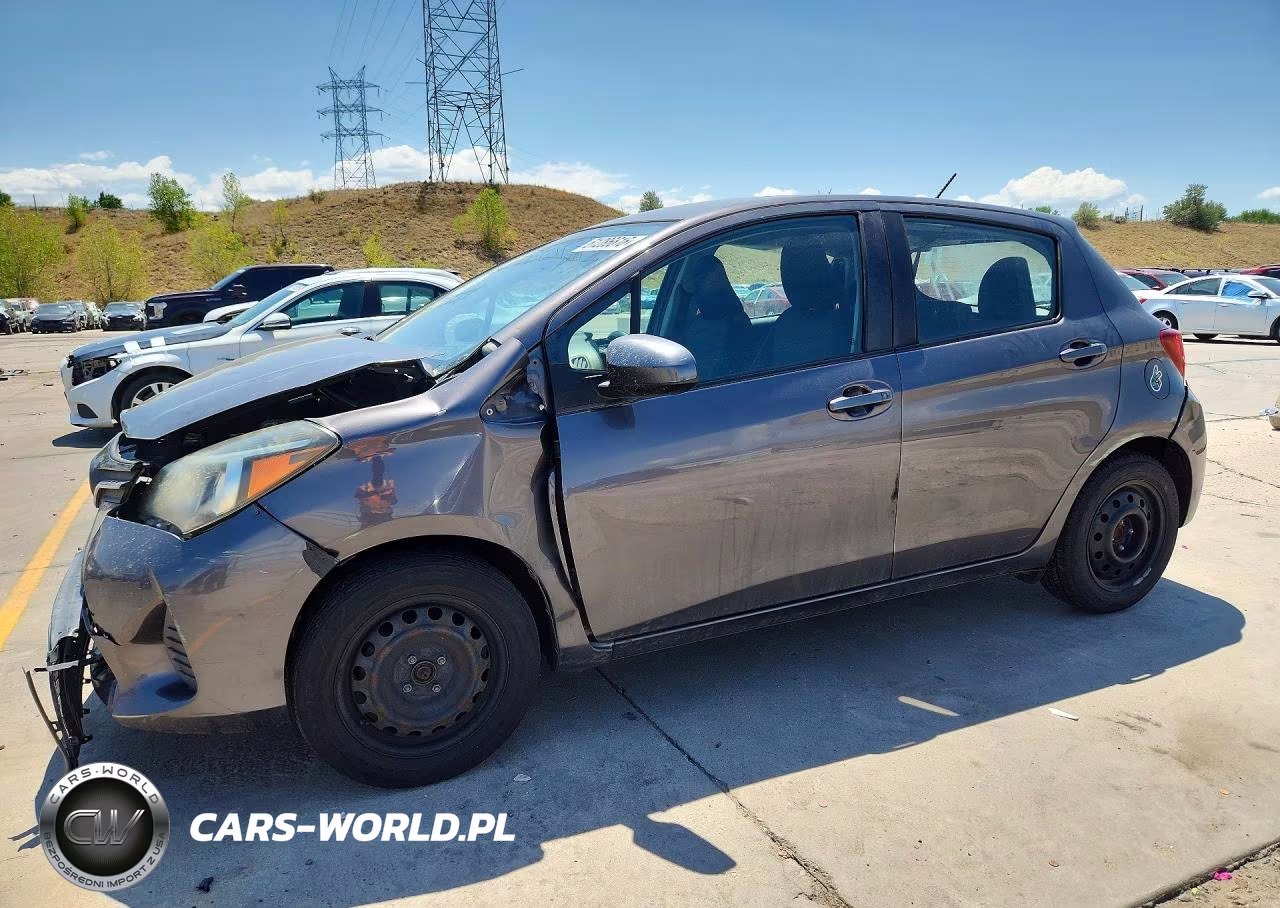 2016 Toyota Yaris 5-Door L – zdjęcie 1 z 12