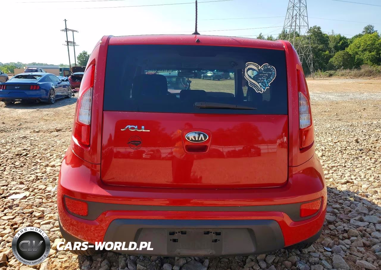 2013 Kia Soul + VIN:KNDJT2A61D7590345 - 6