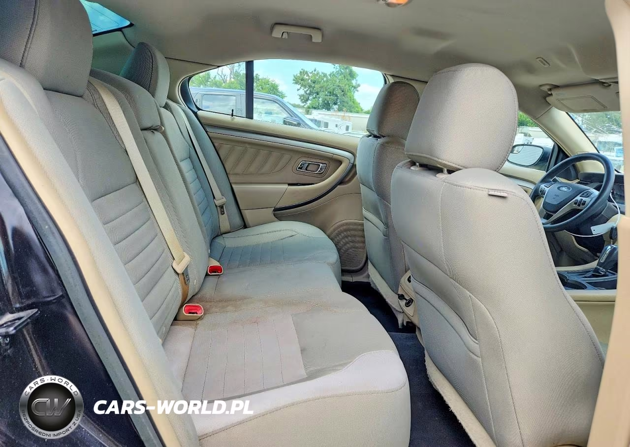 2018 Ford Taurus Se VIN:1FAHP2D82JG104059 - 10
