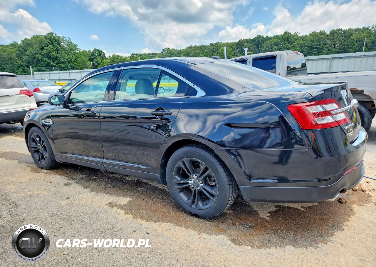 2018 Ford Taurus Se VIN:1FAHP2D82JG104059 - 2
