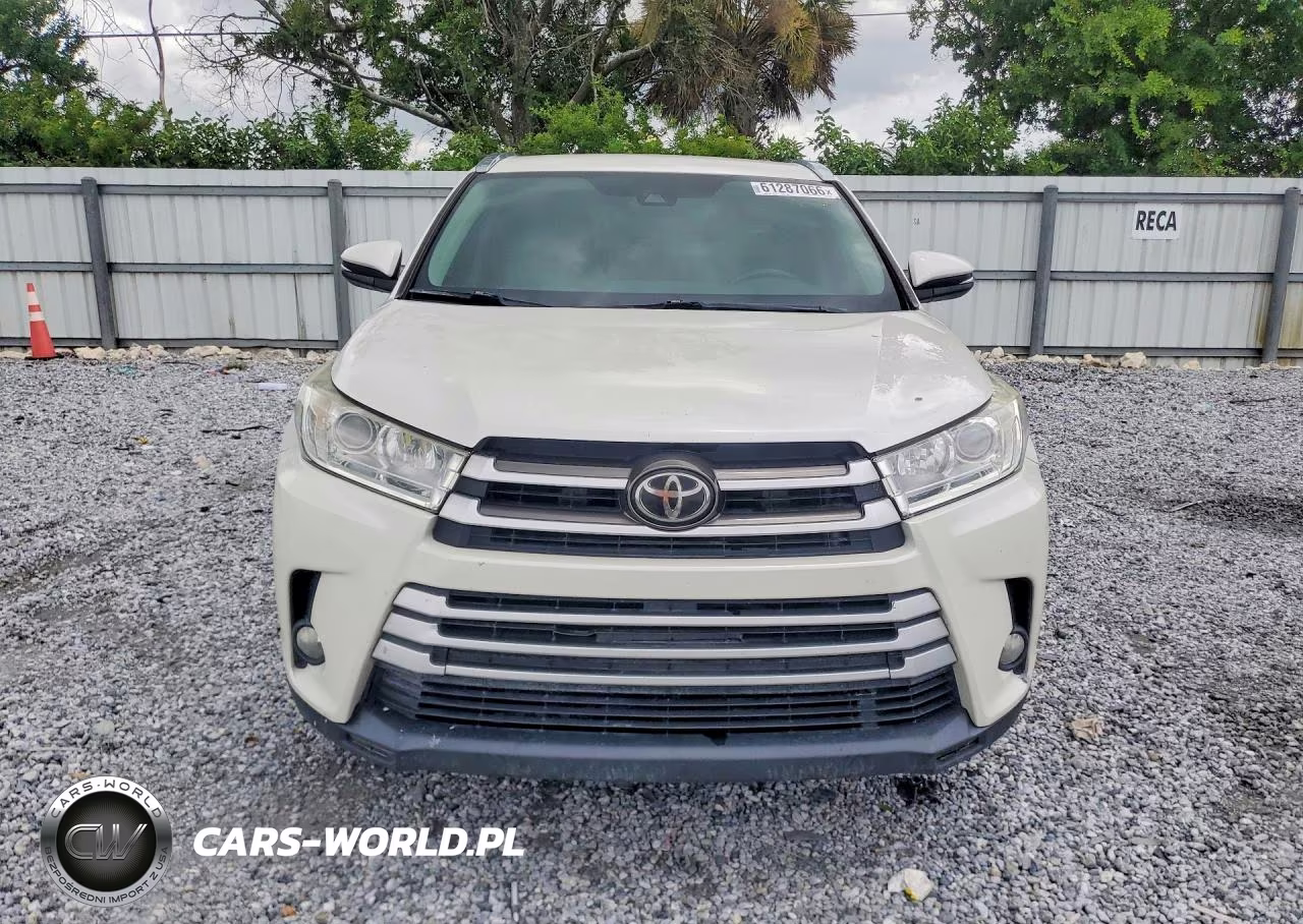 2019 Toyota Highlander Le Plus VIN:5TDZZRFHXKS328637 - 5