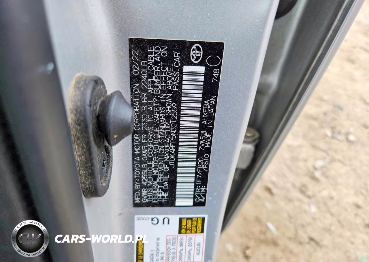 2022 Toyota Prius Prime Le VIN:JTDKAMFP5N3212559 - 12