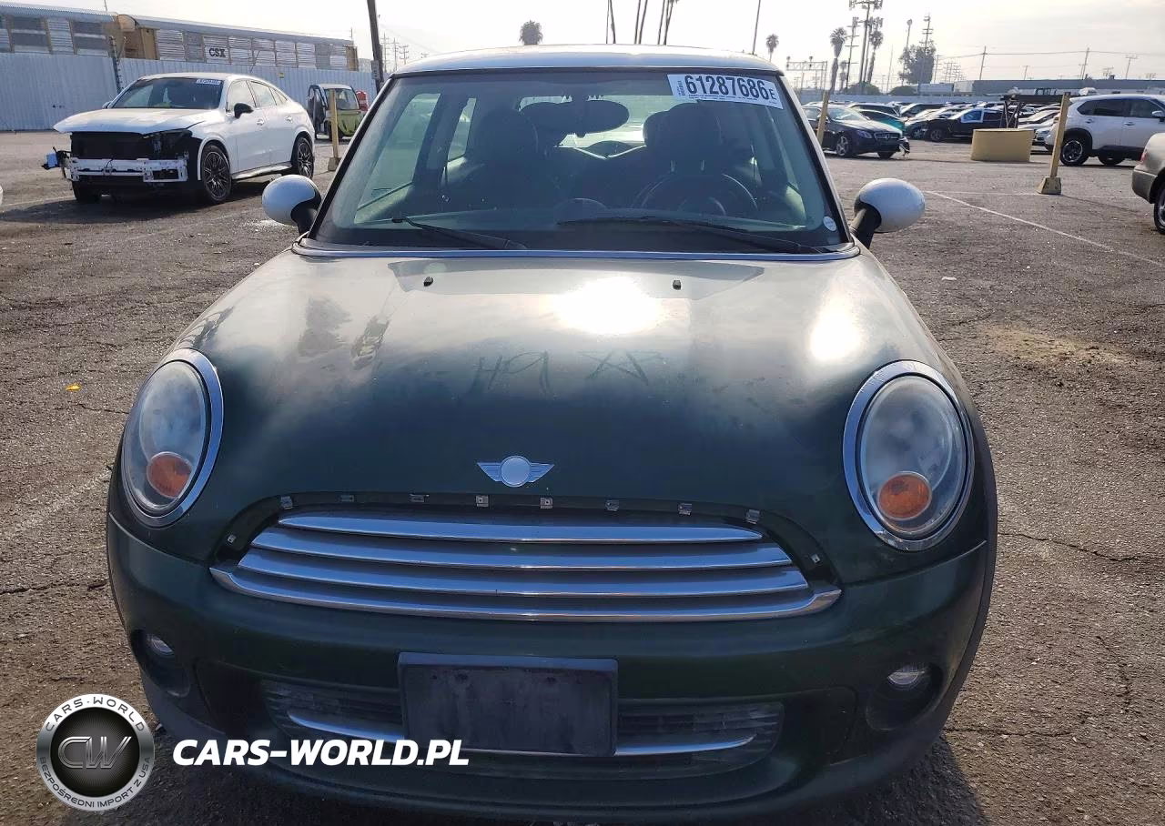 2011 Mini Cooper VIN:WMWSU3C56BT098939 - 5